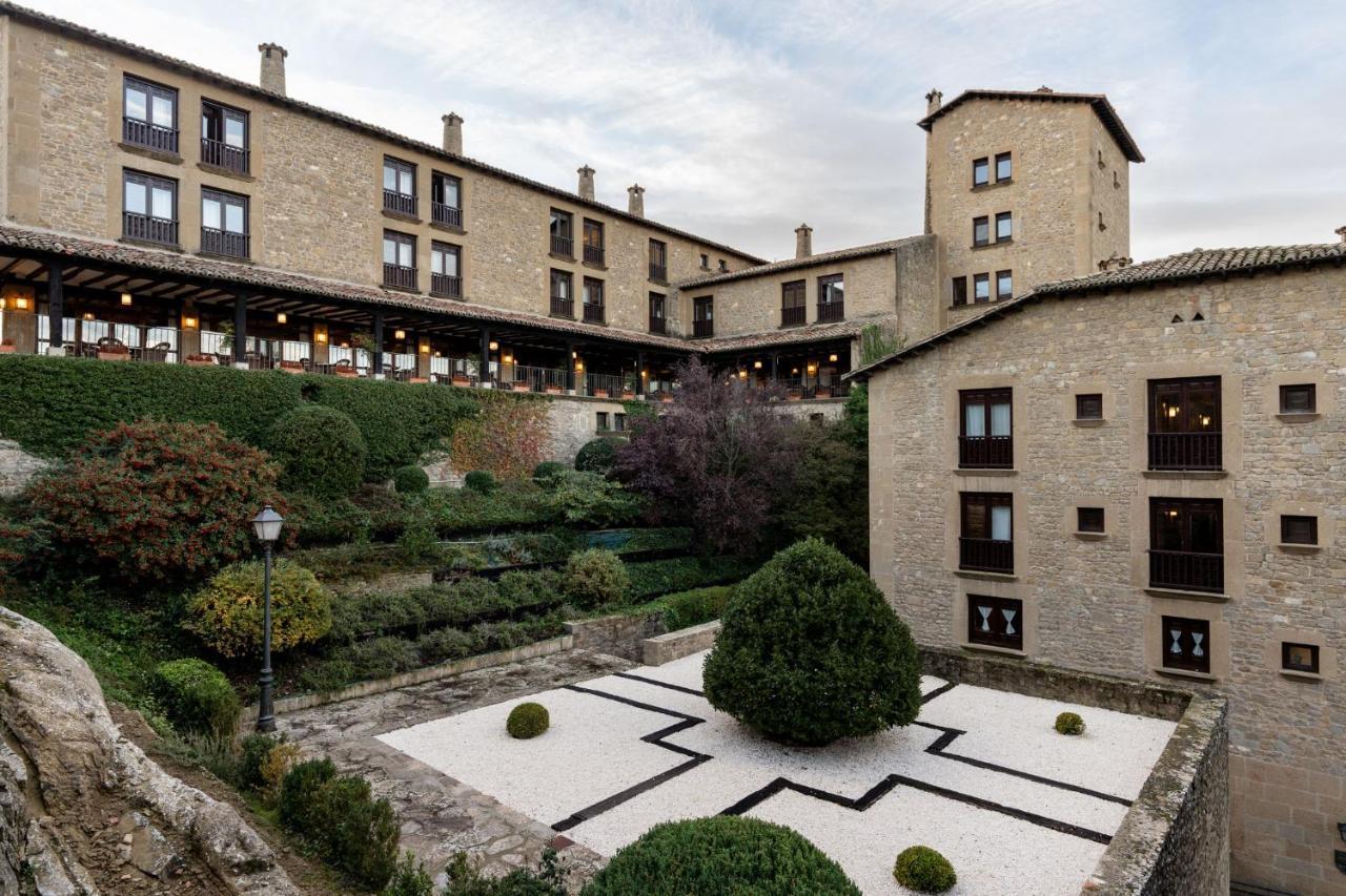 Parador De Sos del Rey Católico Exterior foto