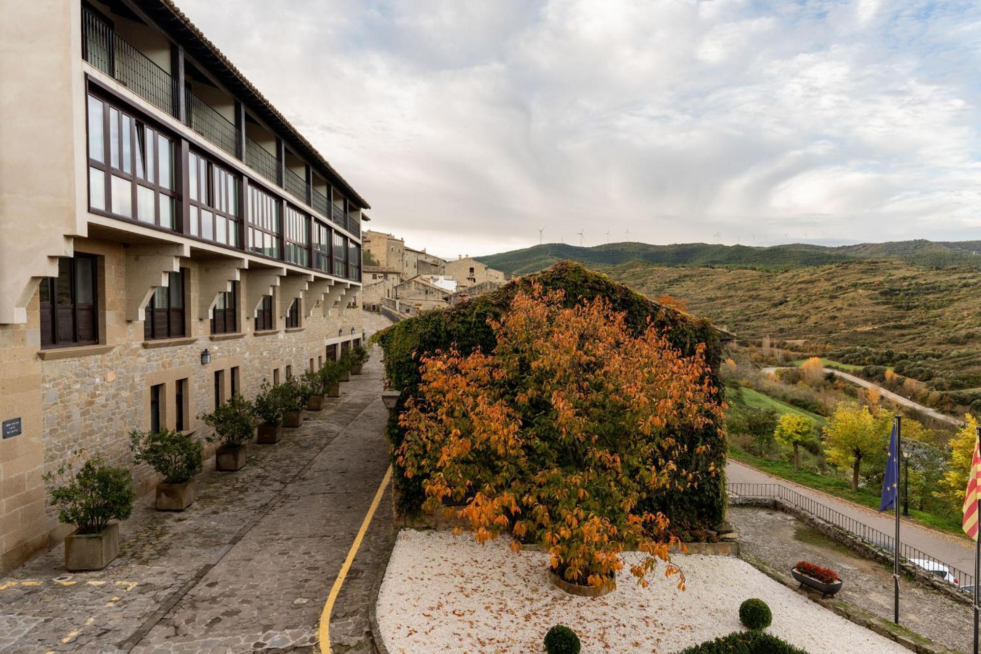 Parador De Sos del Rey Católico Exterior foto